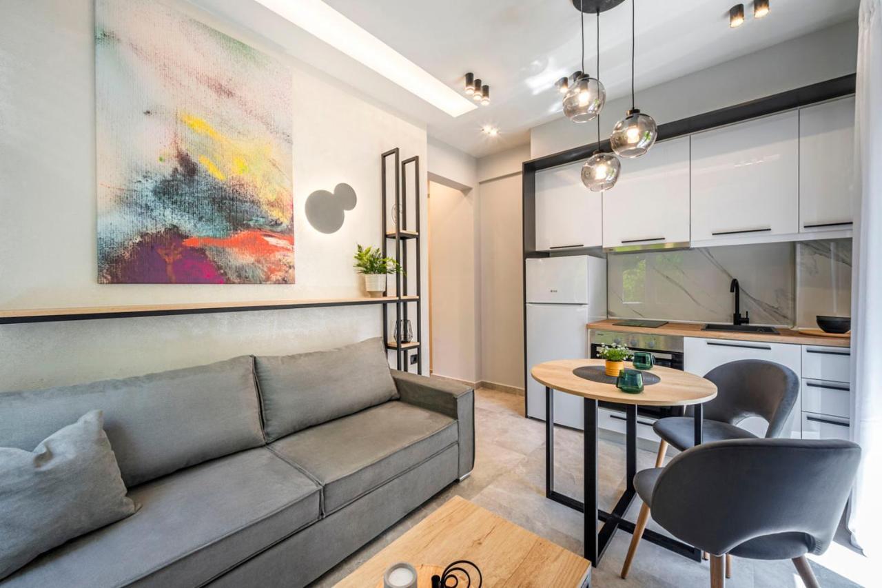 Ares Apartment